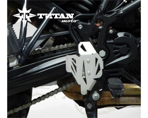 Защита рамы правая TITAN moto